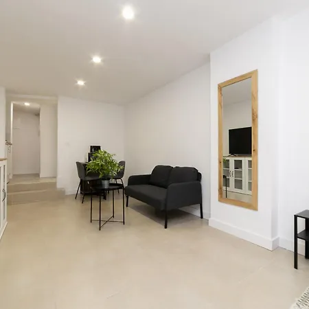 Luxury VIII - Ferga Suites Madrid Exterior photo